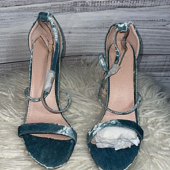 Lov Mark Sandals Womens Sz 8.5 High Heels Open Toe criss cross velvet  Blue New - Picture 7 of 8